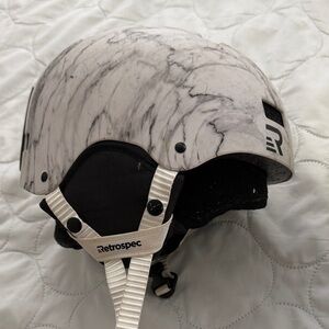 Retrospec Kids snowboard/ski Helmet - Marble Design